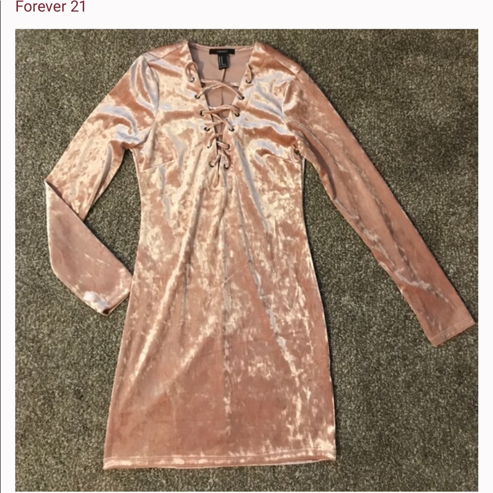 Crushed velvet long sleeve dress